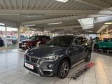 BMW X1 sDrive 20 i xLine AUT./LED/CAM/HUD/PANO./AHK - BMW X1 in Hamm