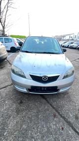 Mazda 2 mit neu TÜV - gebrauchte Mazda 2 aus dem Jahr 2003