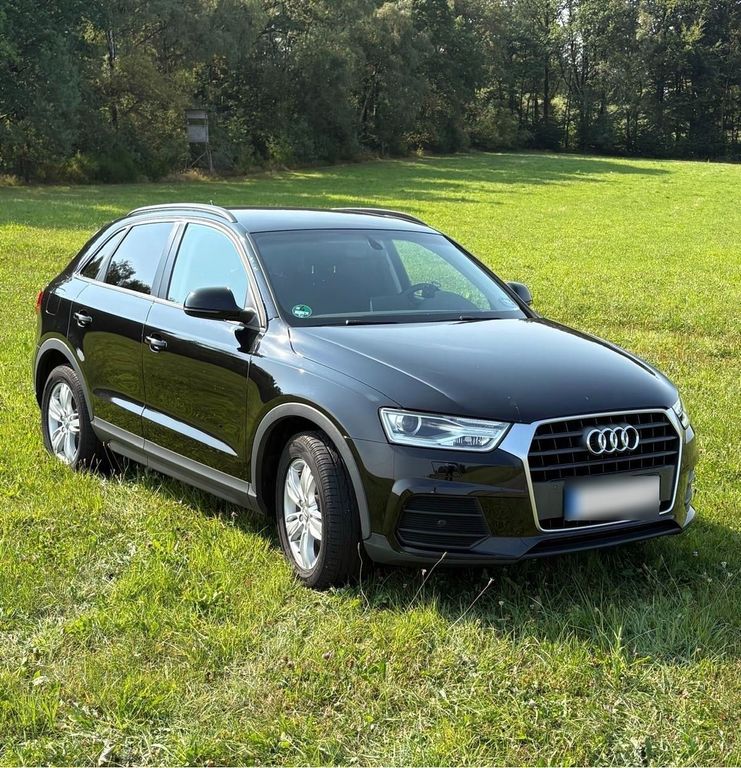 Image of Audi Q3