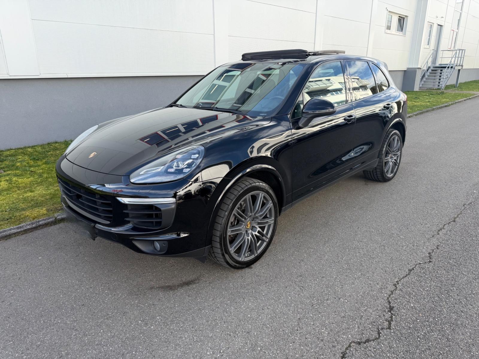 Porsche Cayenne Platinum Edition*PNO*LED*FOND-ENT*KAM*
