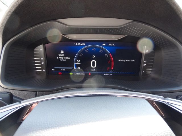 Fahrzeugabbildung Skoda Karoq Sportline/2.Hd/LED/Pano/Virtual/Navi/SitzH