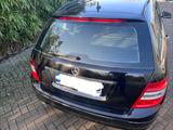 Mercedes-Benz C 220 CDI T BlueEFFICIENCY - - gebrauchte Mercedes-Benz C 220 aus dem Jahr 2010