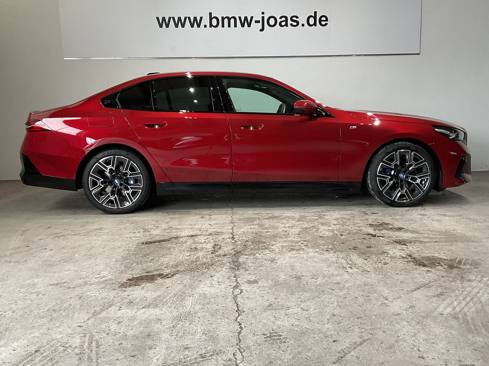 Fahrzeugabbildung BMW 530e xDrive M Sportpaket, Panorama Glasdach, akt