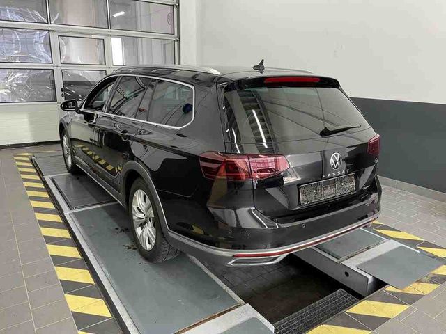 Passat Variant Alltrack 2.0 TDI DSG 4M MATRIX LE