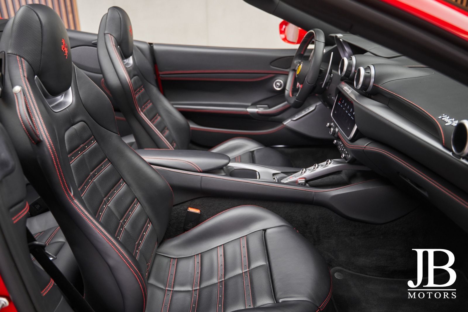 Fahrzeugabbildung Ferrari Portofino Daytona Magneride Scuderia Shields