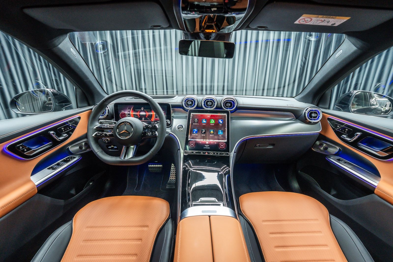 Fahrzeugabbildung Mercedes-Benz GLC 300 4M Coupé AMG Premium Plus*20"*NP*MY26