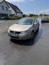 Volkswagen EOS*Sitzheizung*Pano Dach*Gepflegt - Volkswagen Eos in Bielefeld