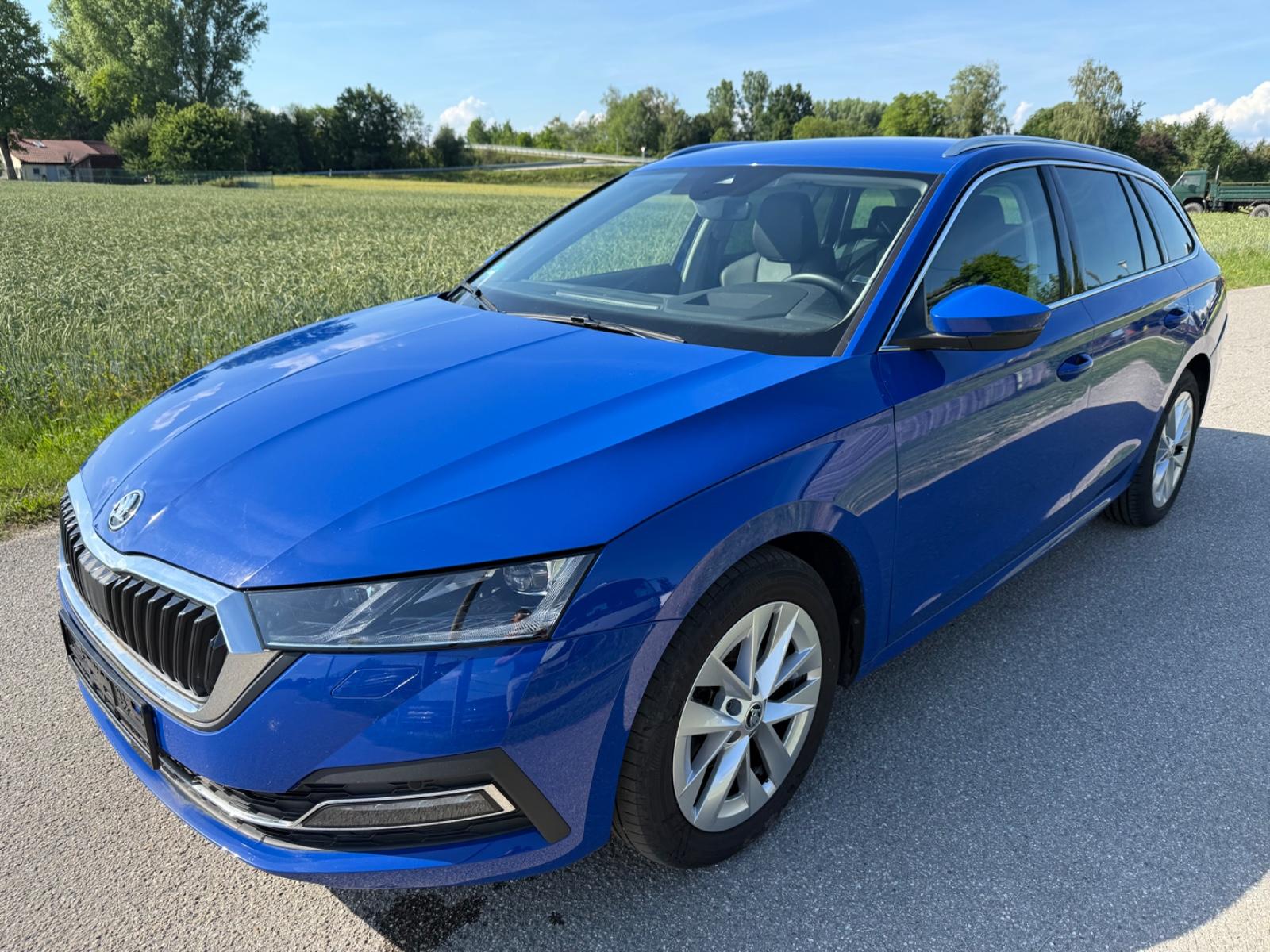 Skoda Octavia 2.0 TDI Kombi DSG/ACC/HUD/Leder/Sitzlüft