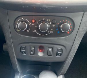 Bild 15 Dacia Logan MCV II Kombi *NAVI*KLIMA*ALLWETTER*TEMPOMA