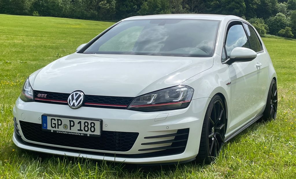 Image of Volkswagen Golf