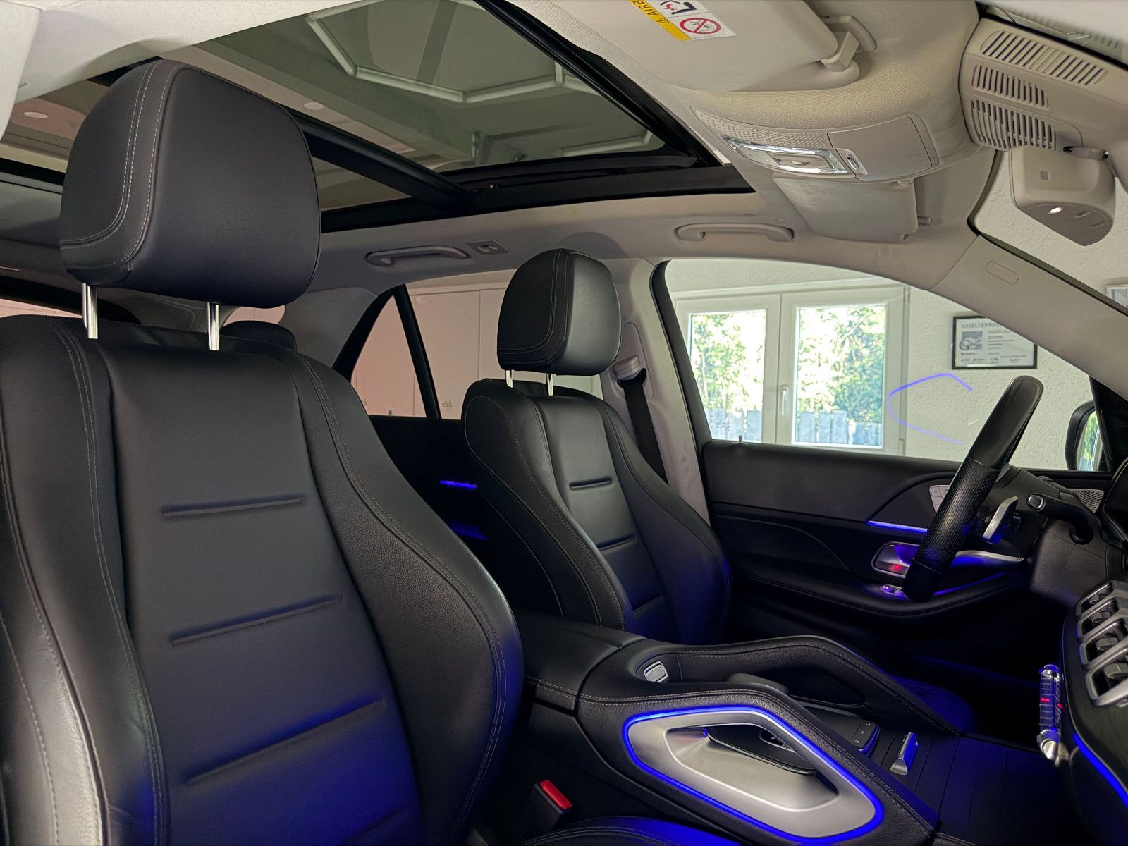 Fahrzeugabbildung Mercedes-Benz GLE 400 d 4Matic AMG-LINE/DISTRONIC+/AHK/7-SITZE