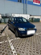 Opel Zafira a 2.2 Diesel TÜV 05/2028, AHK,... - Opel Zafira aus 2004: 2.0