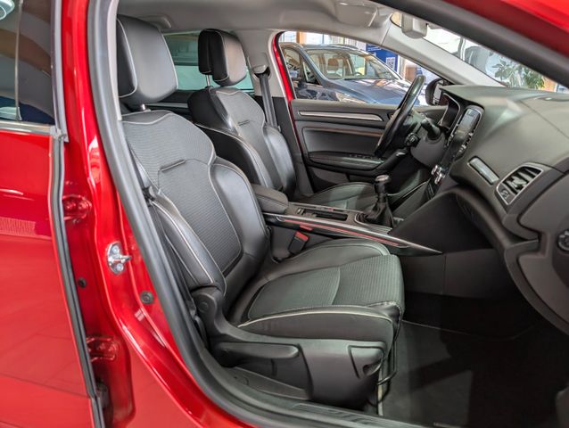 Renault Megane IV Grandtour BOSE-Edition