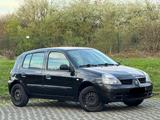 Renault Clio 1.2 16V Campus guter Zustand - Renault Clio aus 2009: Campus
