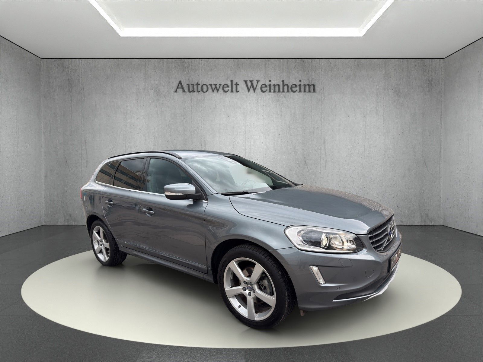 Volvo Volvo XC60°MOMENTUM°NAV°SHZ°MOMENTUM°PDC°TEMPOMT°X