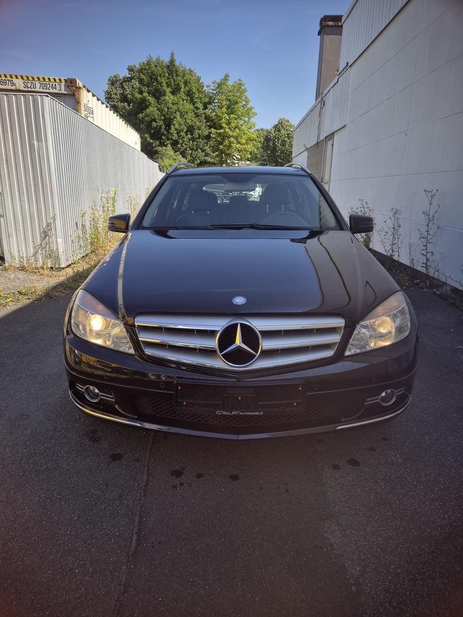 Mercedes-Benz C180 2010 — photo 5