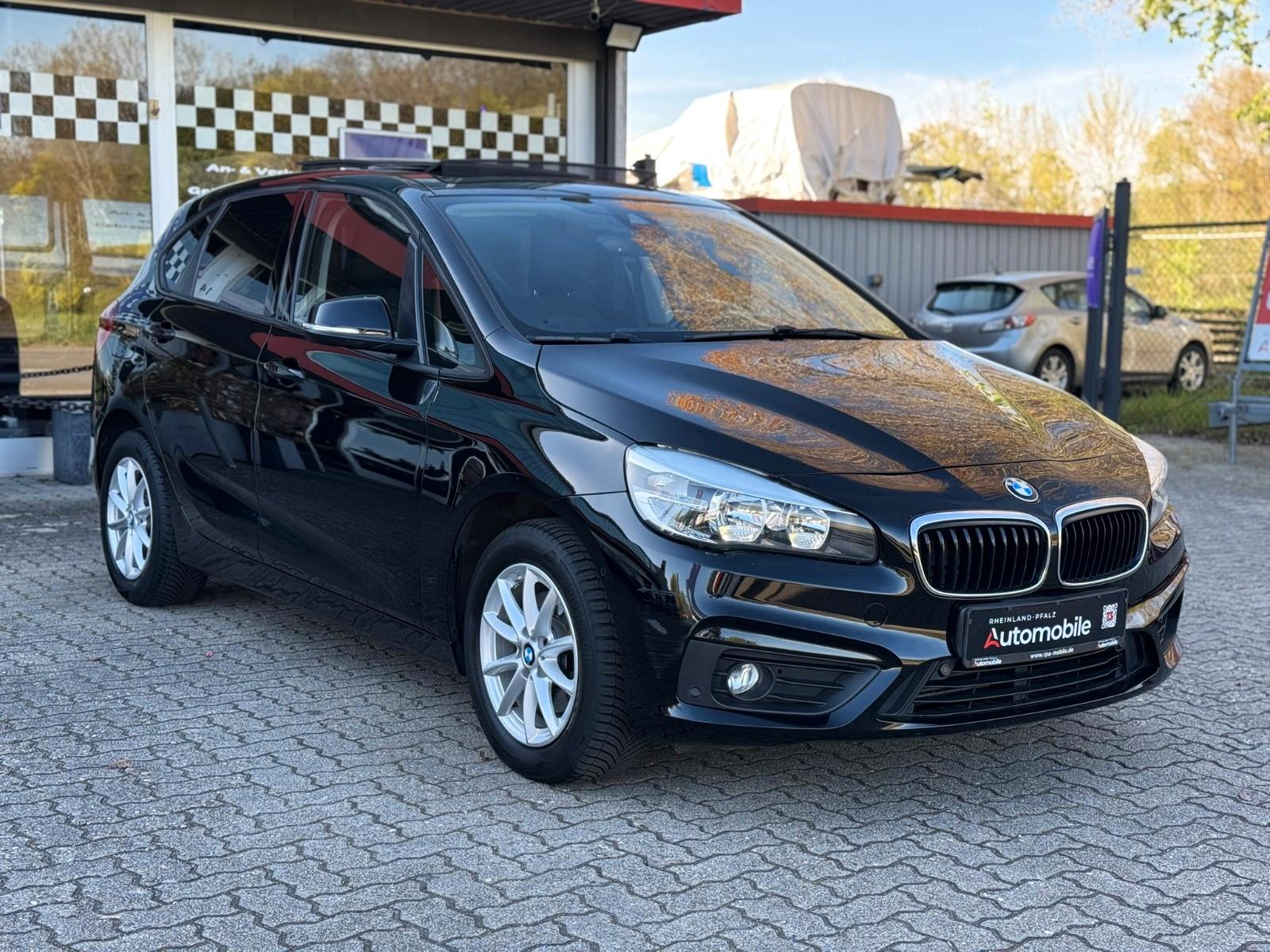 BMW 218i Active Tourer/AUTOMATIK/PANO/SHZ