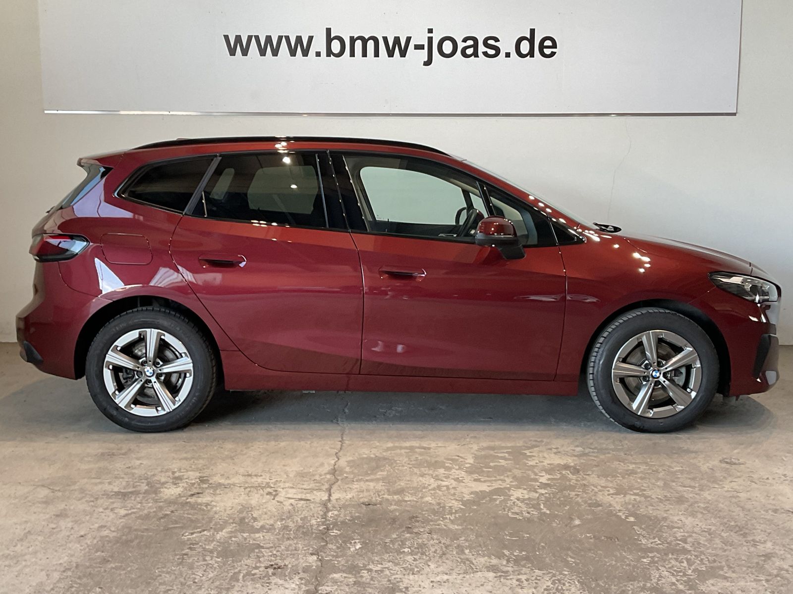 Fahrzeugeinzelansicht 15 Fahrzeugabbildung BMW 218i |Komfortzugang |AHK |Harman Kardon
