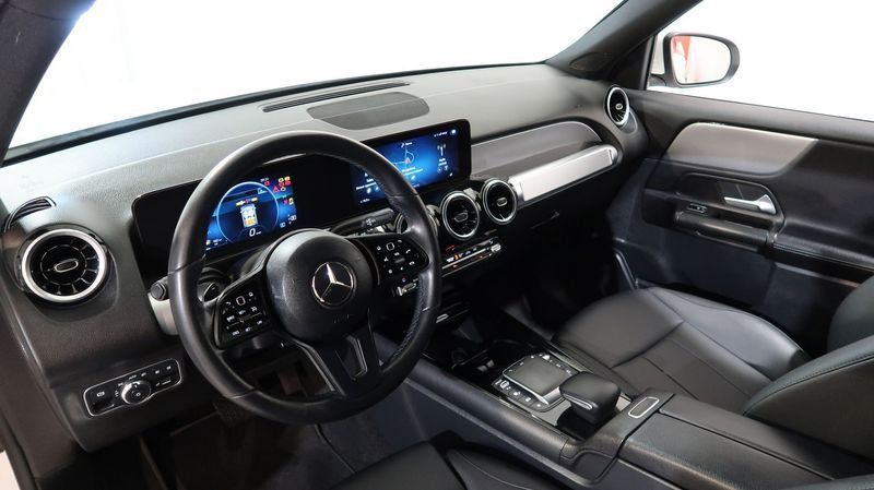 Mercedes-Benz GLB 180 d Business auto # FINITURE imagem 2