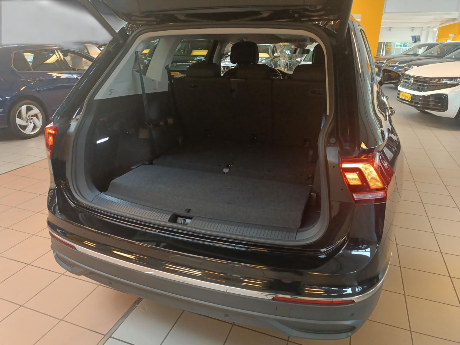Volkswagen Tiguan Allspace - Bild 22