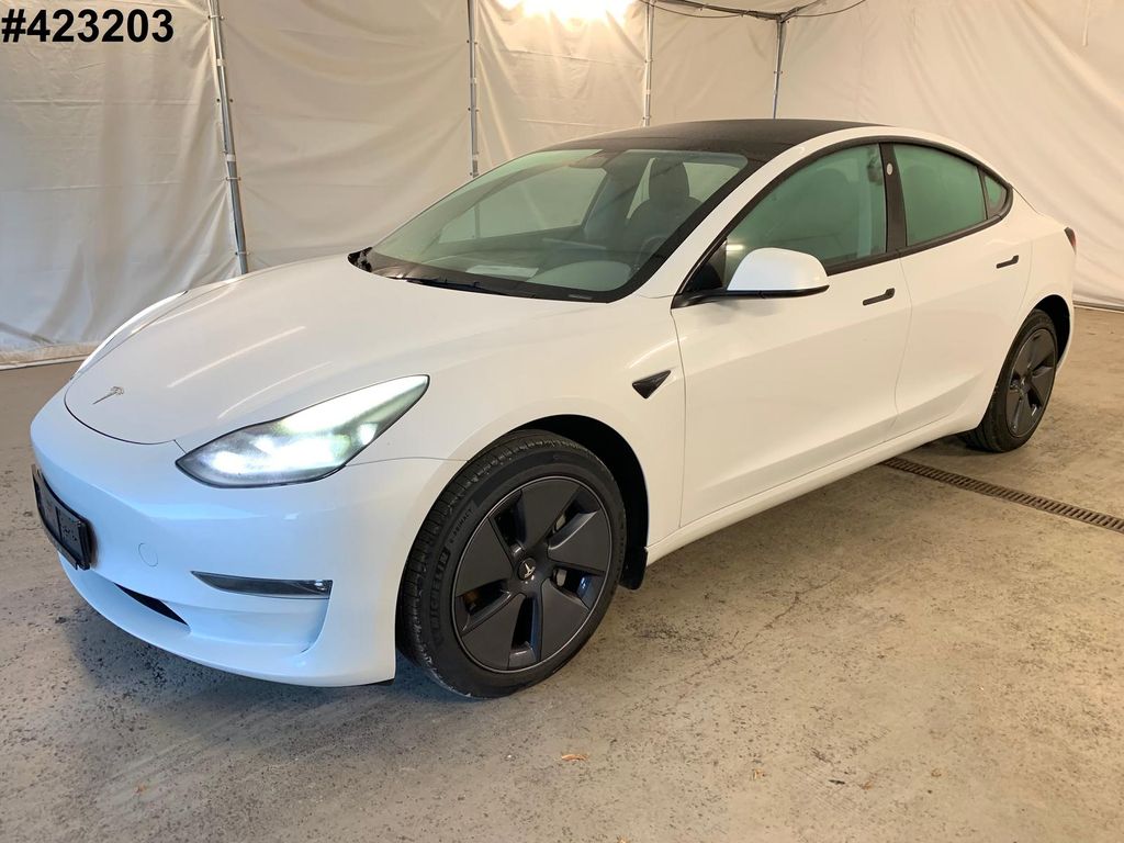Image of Tesla Model 3
