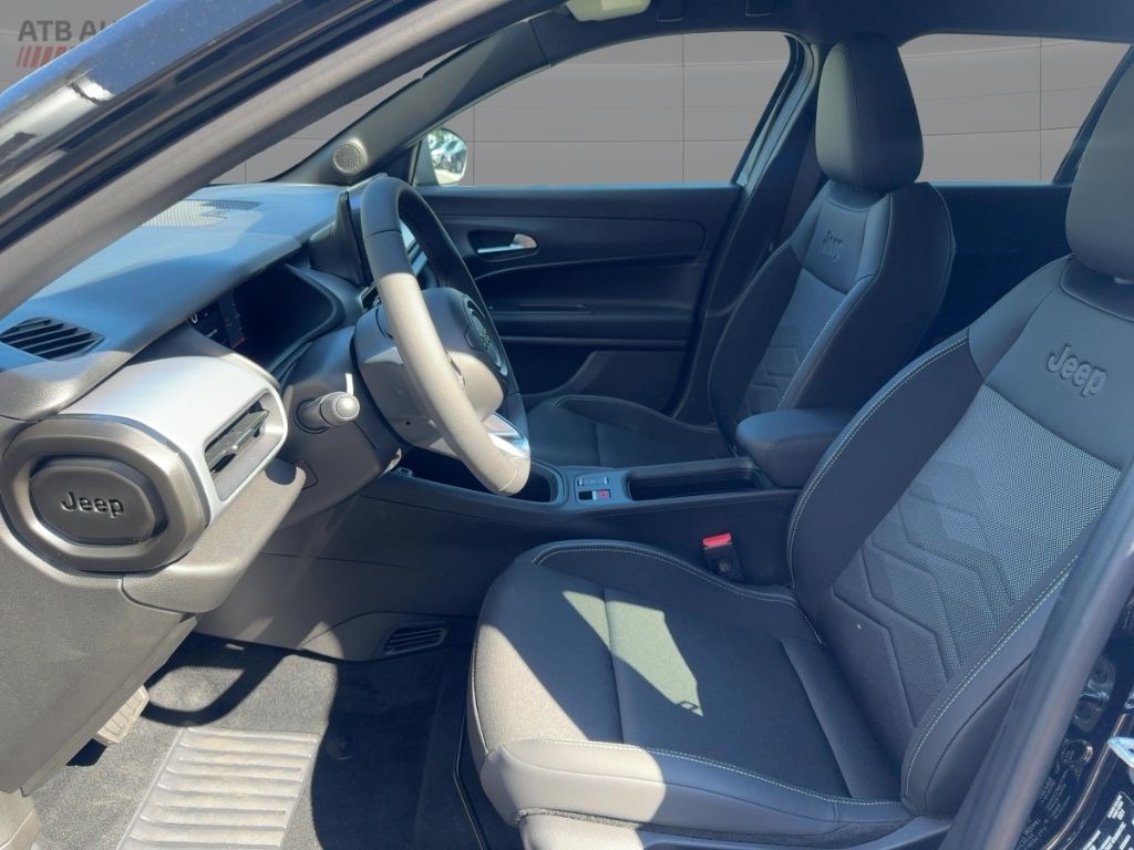 Fahrzeugabbildung Jeep Avenger Altitude Mild-Hybrid, Elektr. Heckklappe