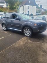 Mitsubishi Outlander 2.0 MIVEC 2WD - - gebrauchte Mitsubishi Outlander aus dem Jahr 2011