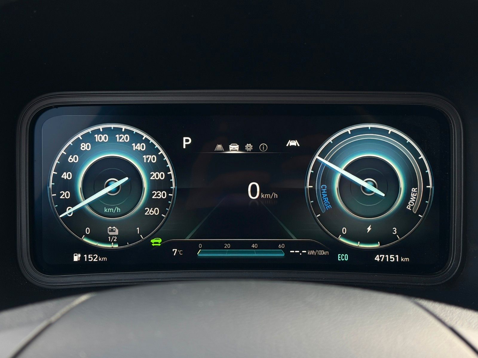 Fahrzeugabbildung Hyundai Kona Elektro Select 2WD CarPlay SHZ LHZ ACC