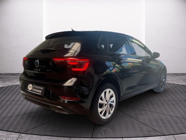 Fahrzeugabbildung Volkswagen Polo Style 1.0 TSI IQ.LIGHT NAVI KLIMA PDC SHZG