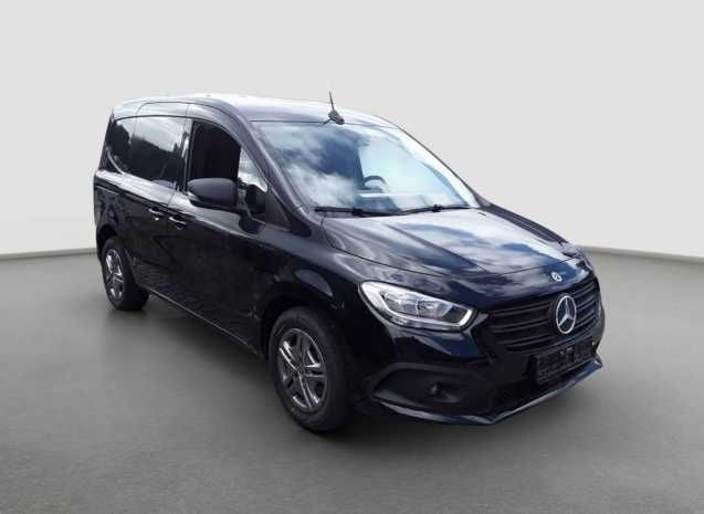 Fahrzeugabbildung Mercedes-Benz eCitan Kastenwagen standard