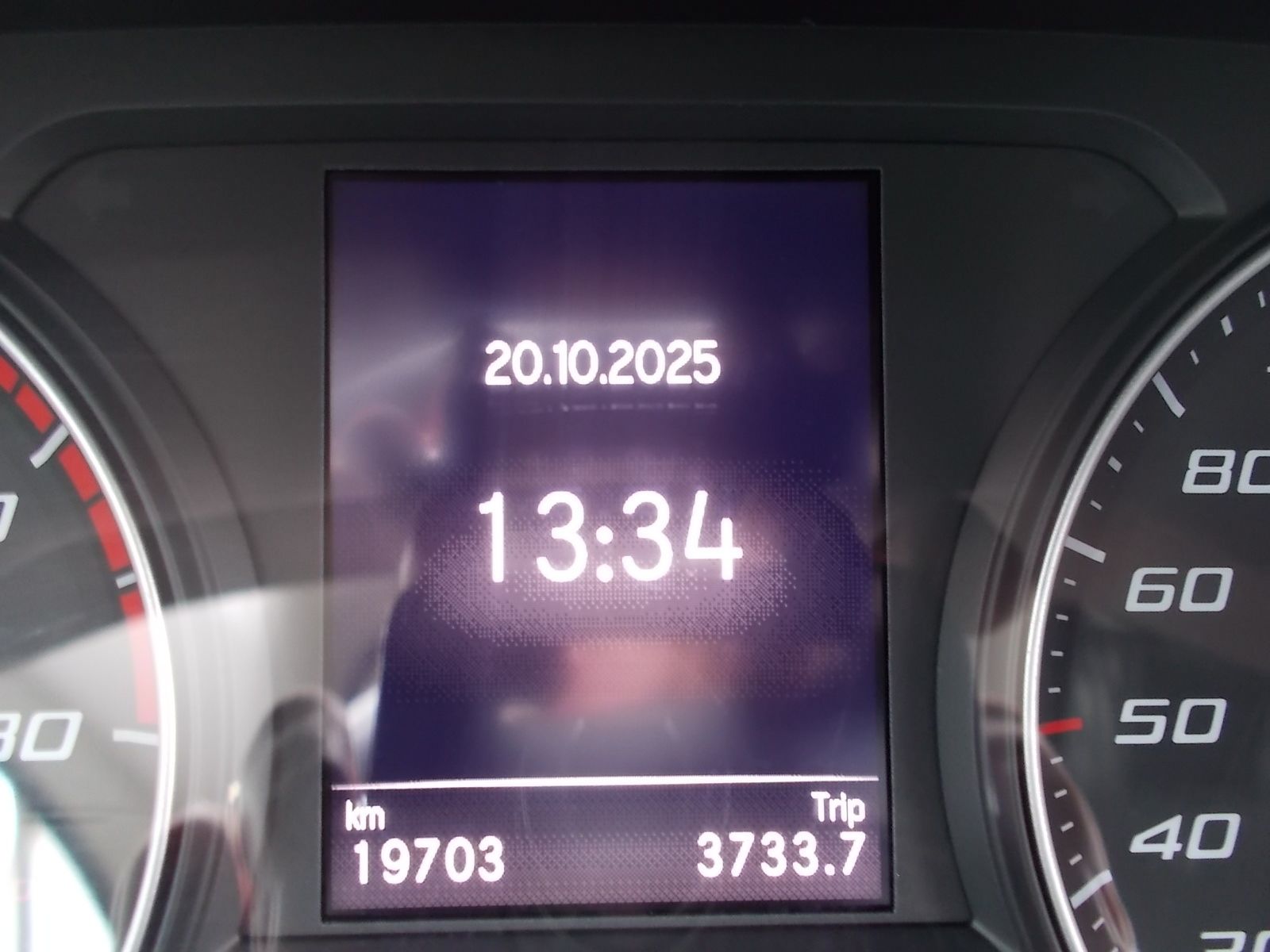 Fahrzeugabbildung SEAT Leon Sportstourer Style 1.0 TSI + LED + LM