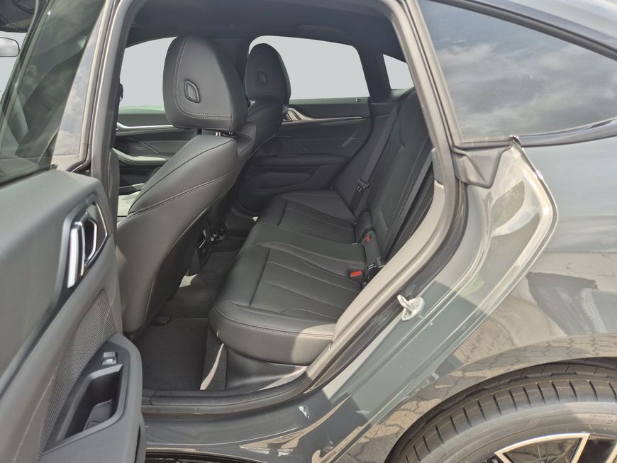 BMW i4 - Bild 11