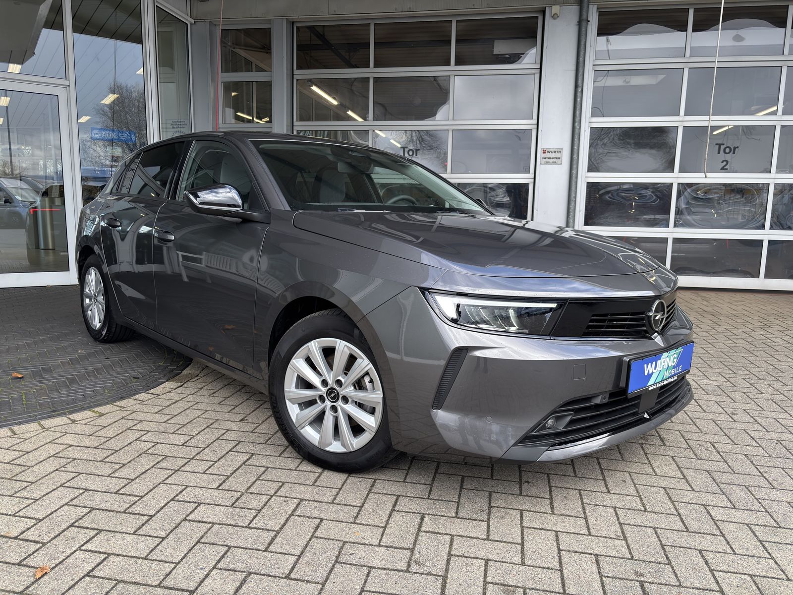 Opel Astra 1.2 Turbo Lim. Edition LED CAM NAVI DAB  imagem 3
