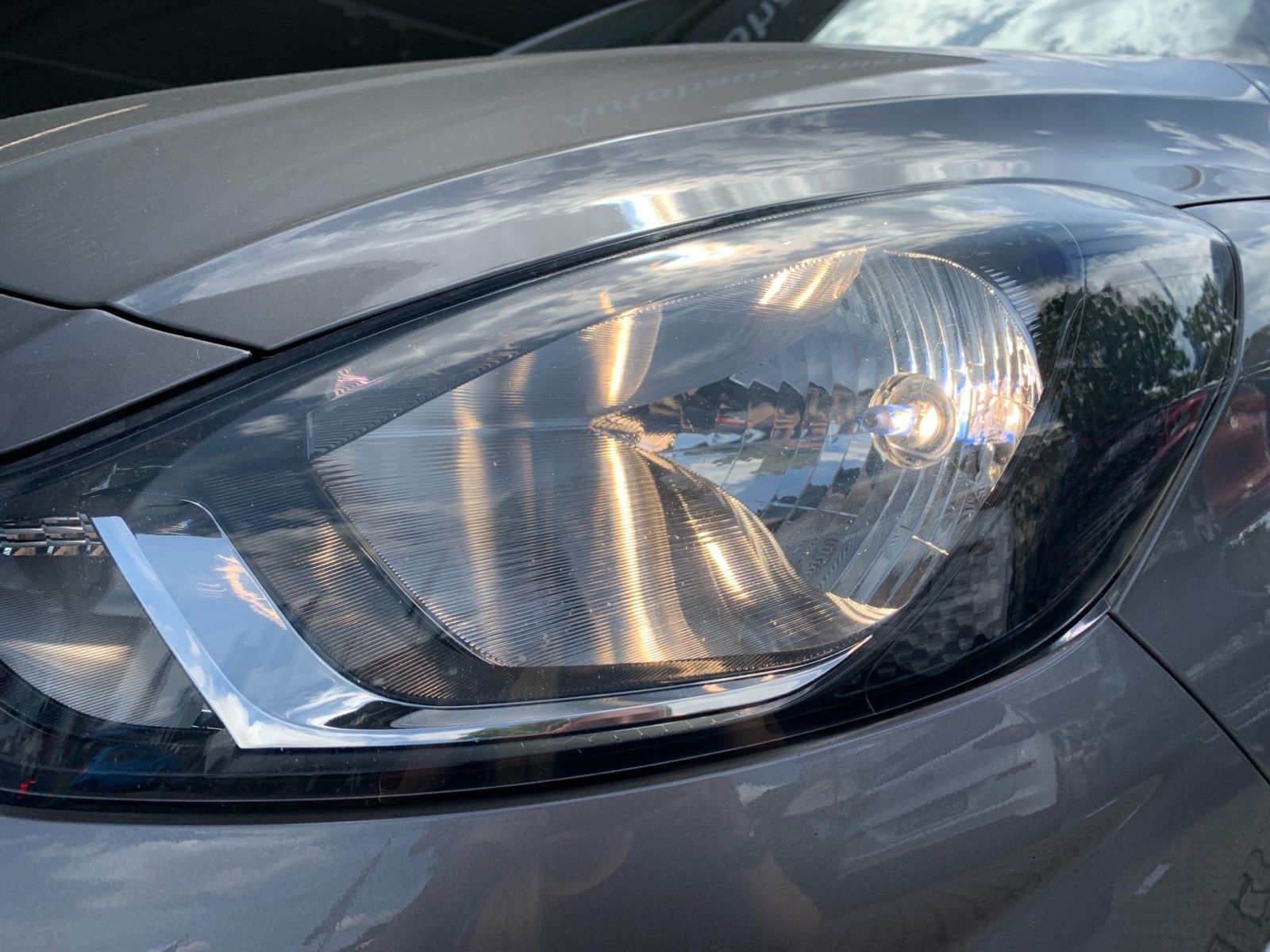 Fahrzeugabbildung Hyundai i10 1.0 Trend Navi Kamera 1 Hand