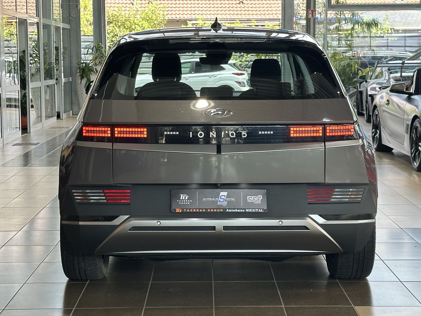 Hyundai Ioniq 5 58 kWh NSCC R.Cam Navi LED SHZ DAB+ foto 7