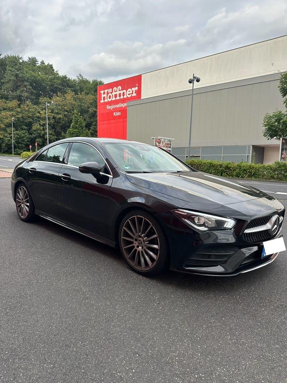 Mercedes-Benz CLA 200