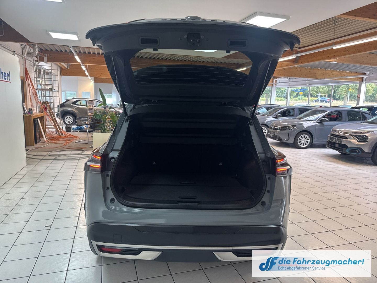 Fahrzeugabbildung Nissan Qashqai N-Connecta Navi 360 Kamera LED Apple Car