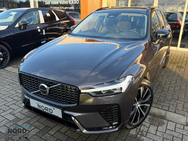 Volvo XC60 B4B Gear. Plus Dark 2WD/Leder/Pano-D/Cam/20