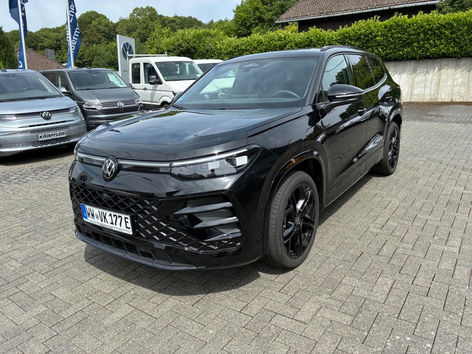 Volkswagen Tayron 1.5 TSI eHybrid R-Line AHK PANO NAV DCC