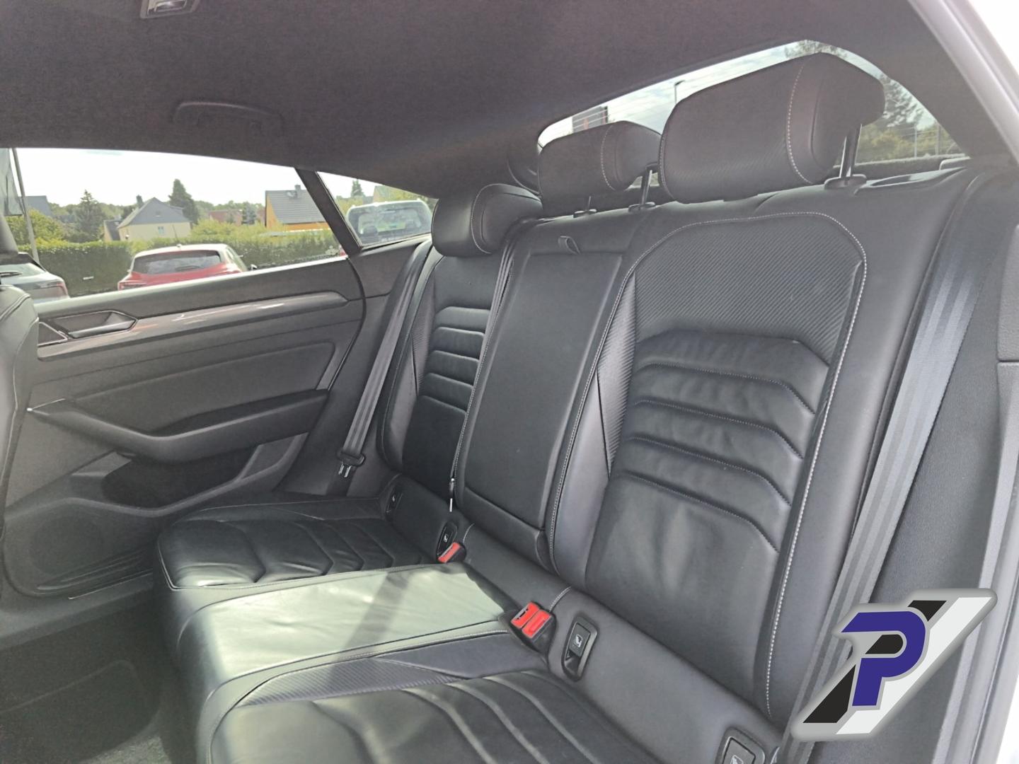 Volkswagen Arteon R-Line AHK+LED-LICHT+NAVI+3-ZONEN-KLIMA