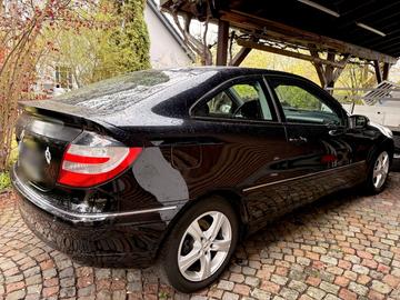 2005 Mercedes-BENZ C 180 — фото 1