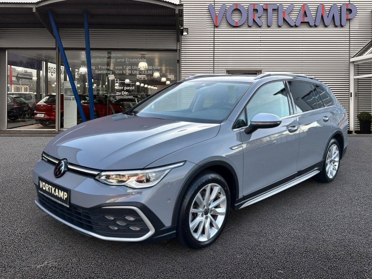 Volkswagen Golf VIII Variant Alltrack 2.0 TDI AHK/IQLight
