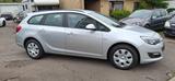 Opel Astra J Sports Tourer Selection - Opel Astra: Selection