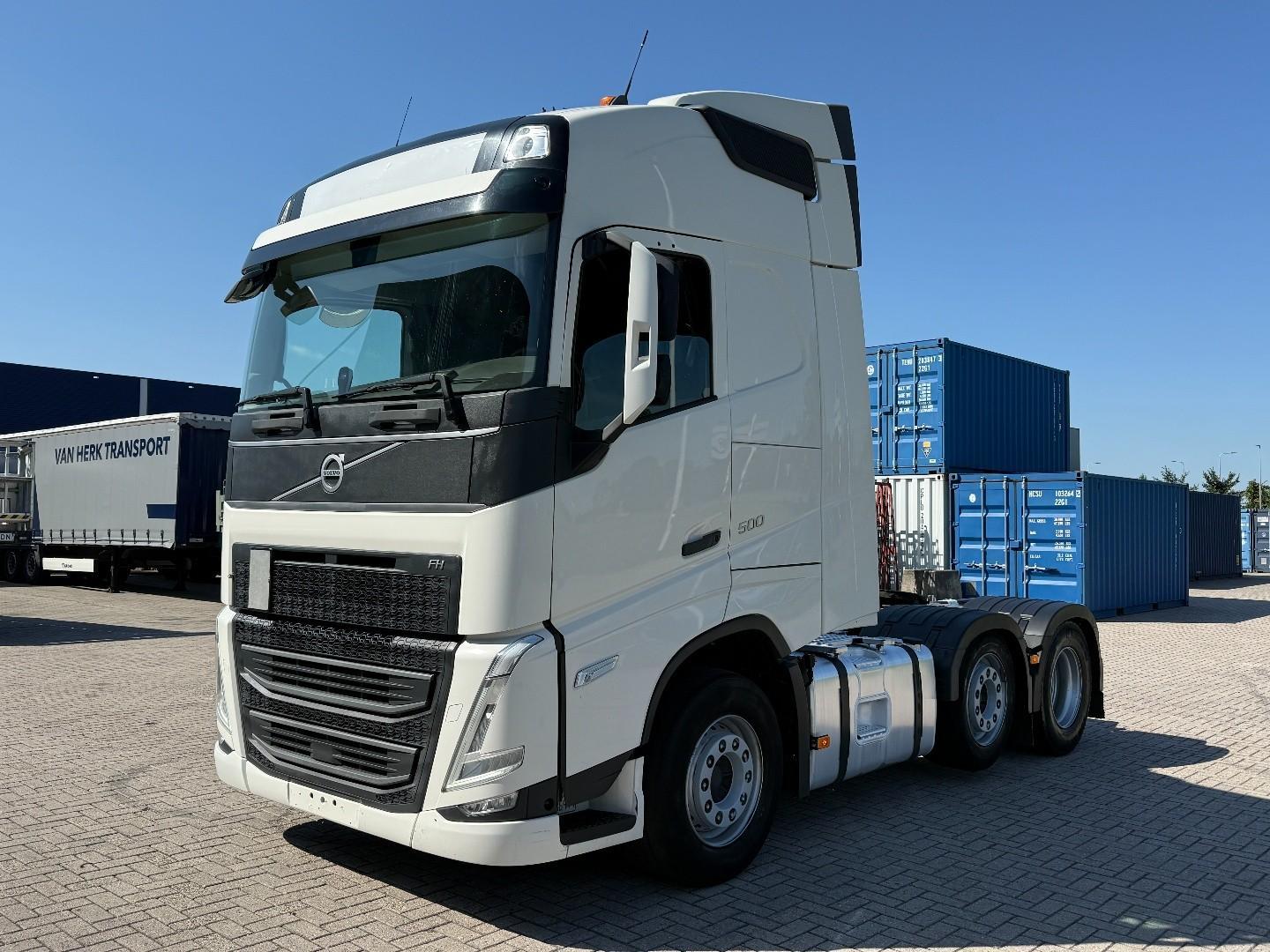 Volvo FH 500 6X2, globetrotter