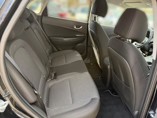 Fahrzeugabbildung Hyundai KONA Edition 30+ Elektro 2WD +KLIMA+NAVI+RFK+PDC