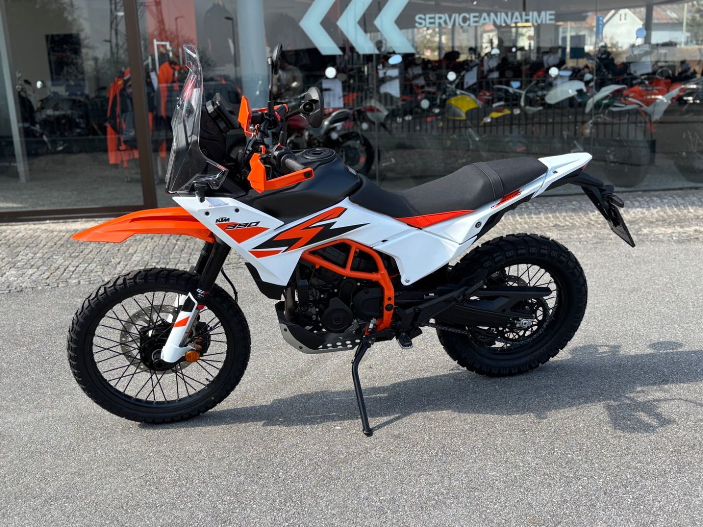 Fahrzeugabbildung KTM 390 Adventure R 2026 Quickshifter+ inclusive