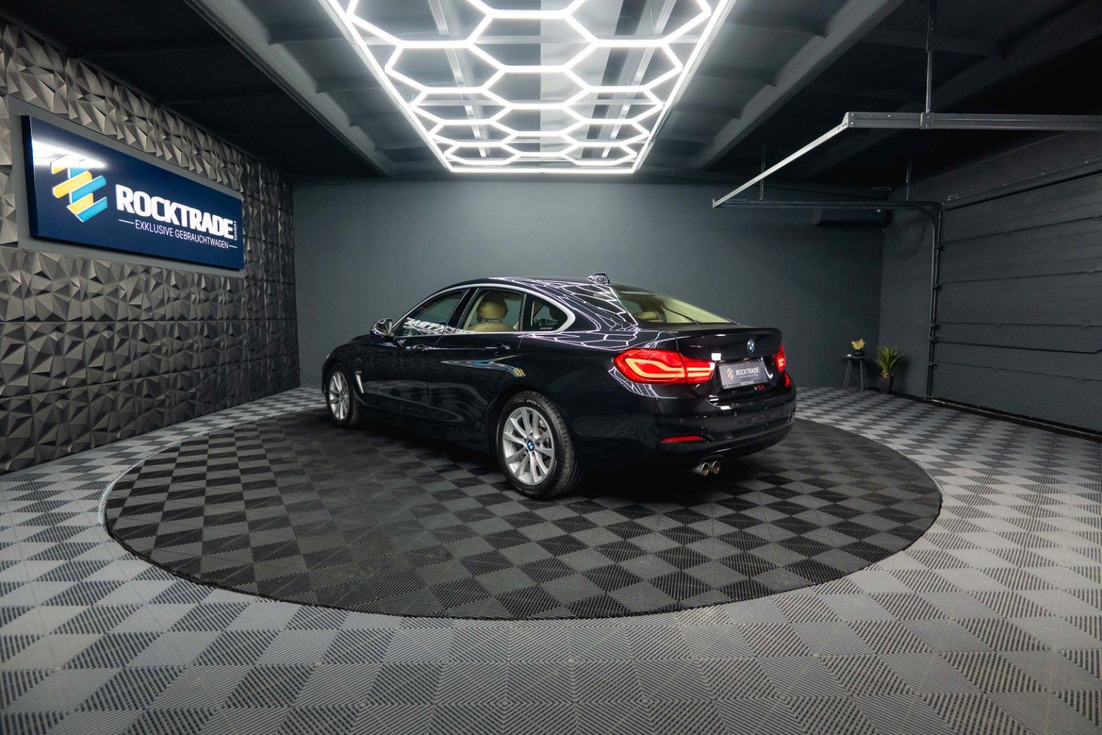 Fahrzeugabbildung BMW 420i Gran Coupé LCI Advantage | LED | Leder