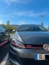 Volkswagen Golf 2.0 TSI OPF DSG GTI Performance GTI Per... - mit Benzin-Antrieb: Grau, Stoff, Beheizbare Frontscheibe