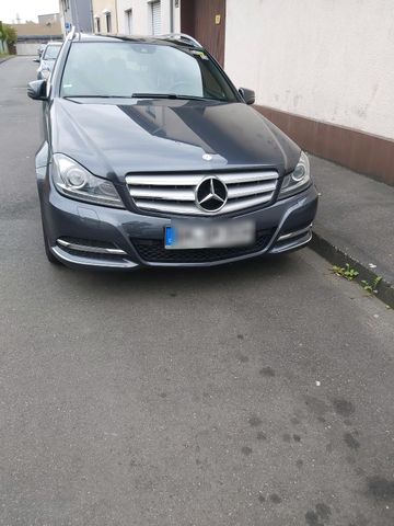 Mercedes-Benz Mercedes benz c300 265 ps