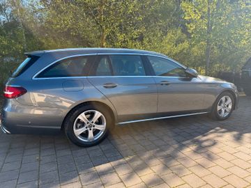 Mercedes E 220 - 10